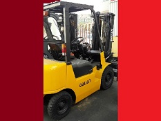 İKİNCİ EL FORKLİFT 2.5 TON