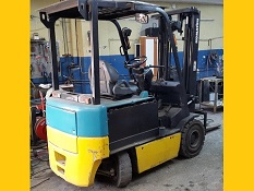 KOMATSU AKÜLÜ FORKLİFT