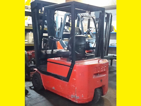 BOSS FORKLİFT 3 TEKERLEKLİ